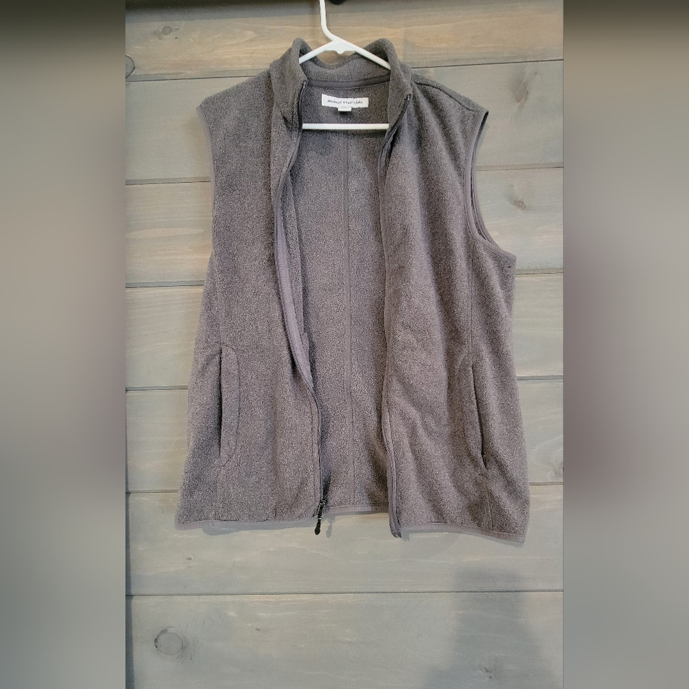 Fleece Vest